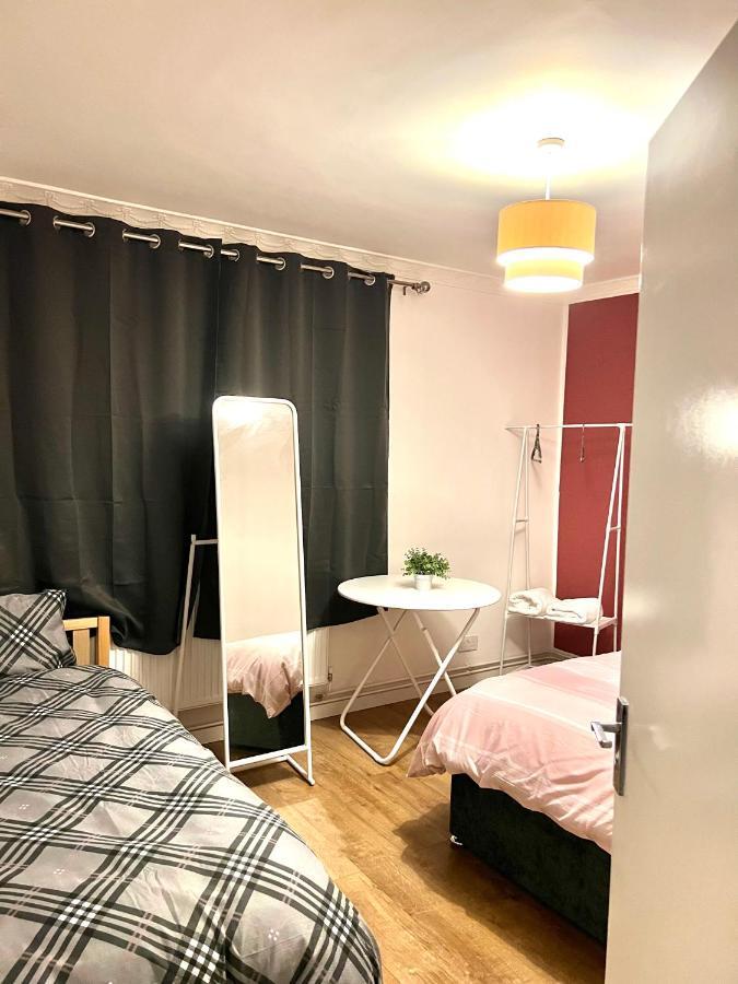 Large Room With Two Bed In Central London Exterior photo